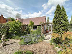 Garden 4- click for photo gallery